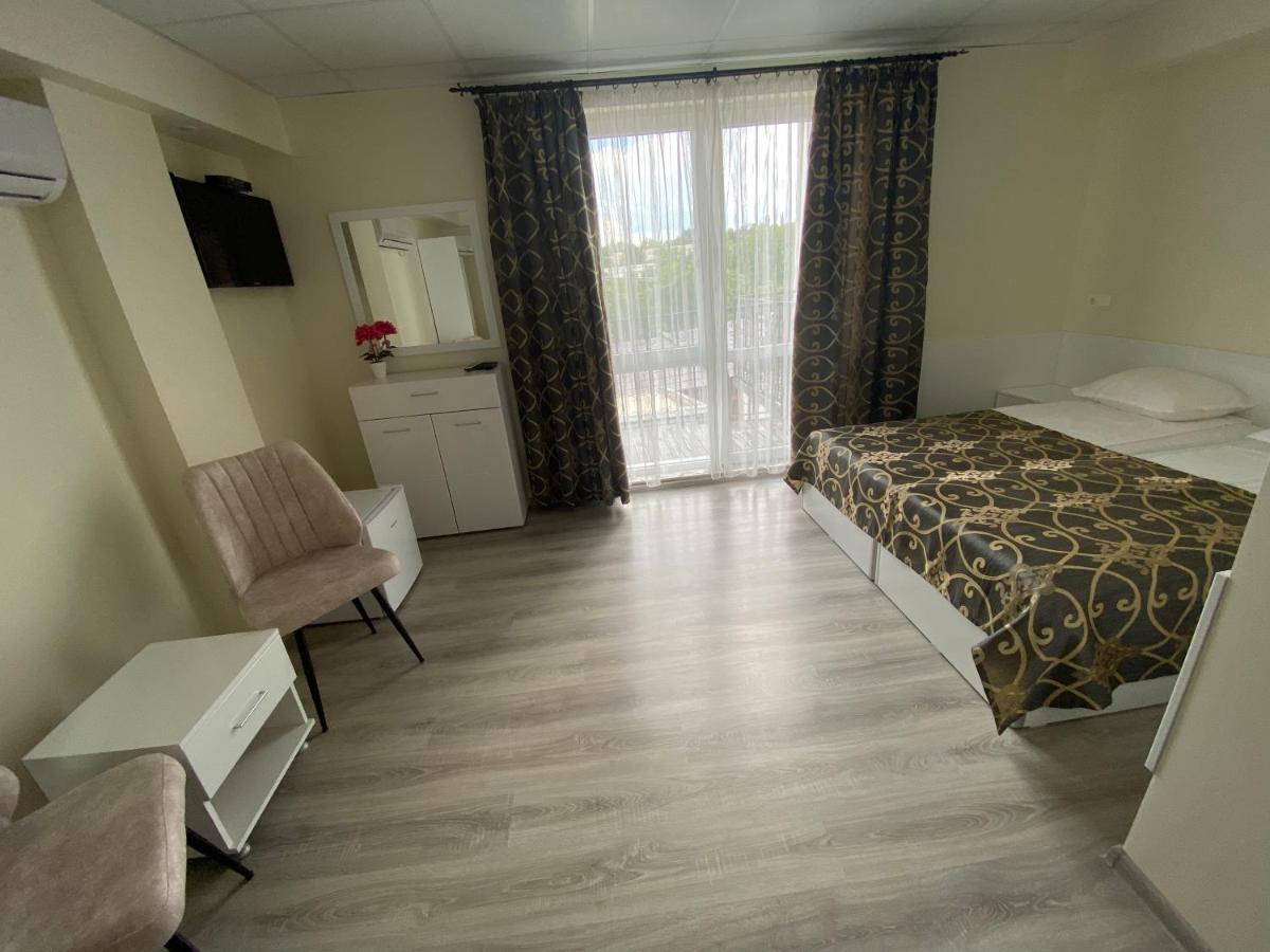 Hostel Комплекс Окей Szumen Zewnętrze zdjęcie